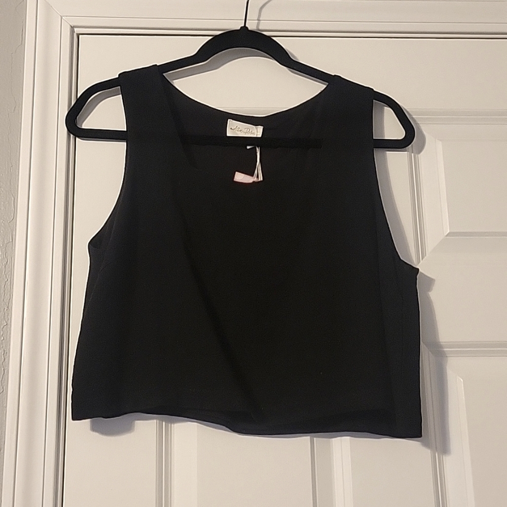 NWT Allie Rose Black Crop Top